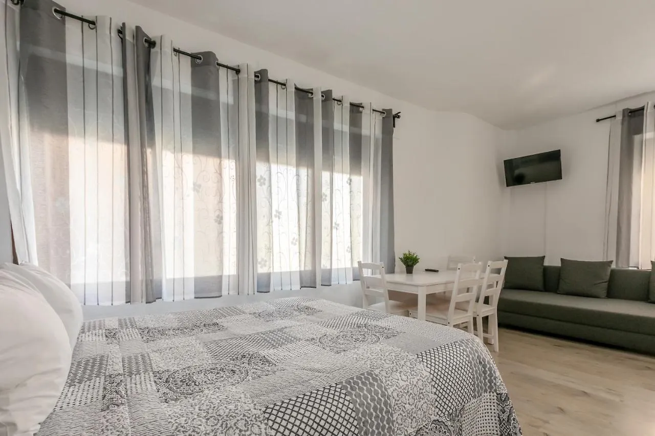 Apartment 213 Hispalis Triana 세비야